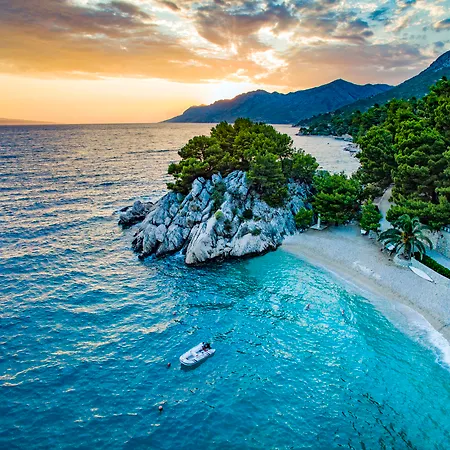 Hotel Bluesun Marina 4*