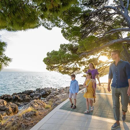 Hotel Bluesun Marina